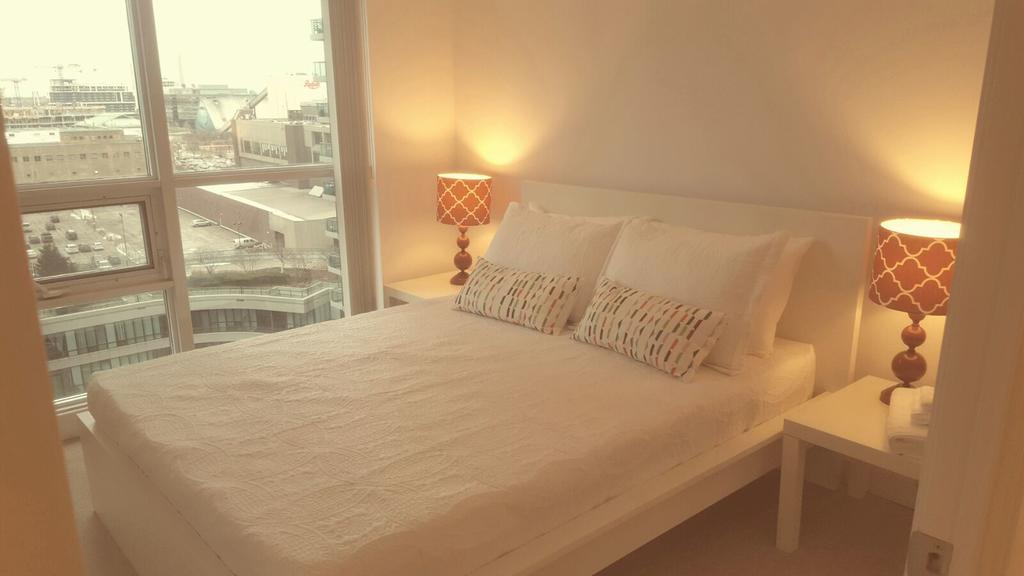 Apartment Lavish - Luxury One Bedroom Condo- Cn Tower *